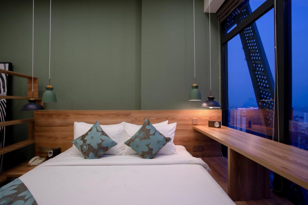 The Snowbell Hotel Пном Пен Екстериор снимка